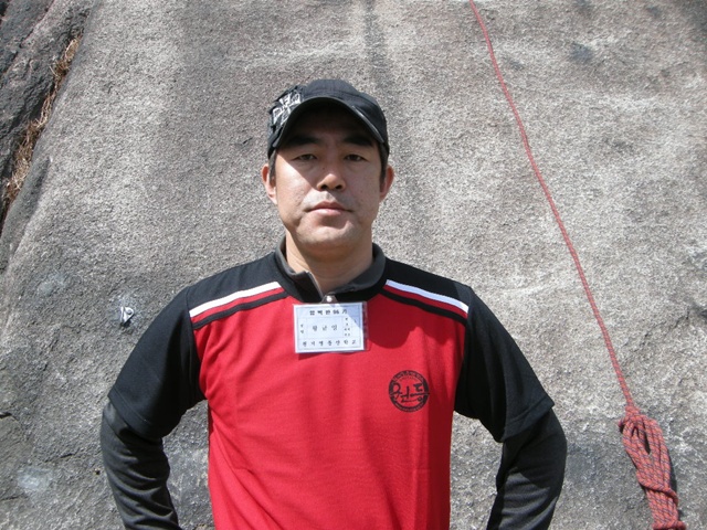201204161303012179.jpg