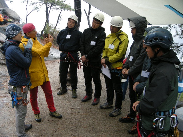 201204230113143040.jpg