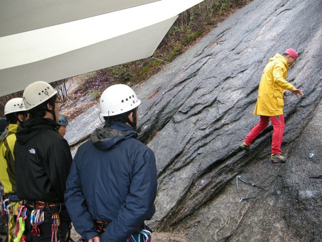 201204230113161339.jpg