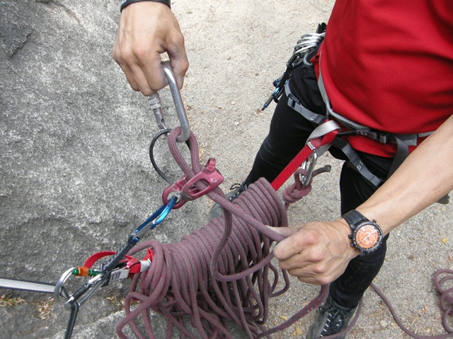 201206081354168065.jpg