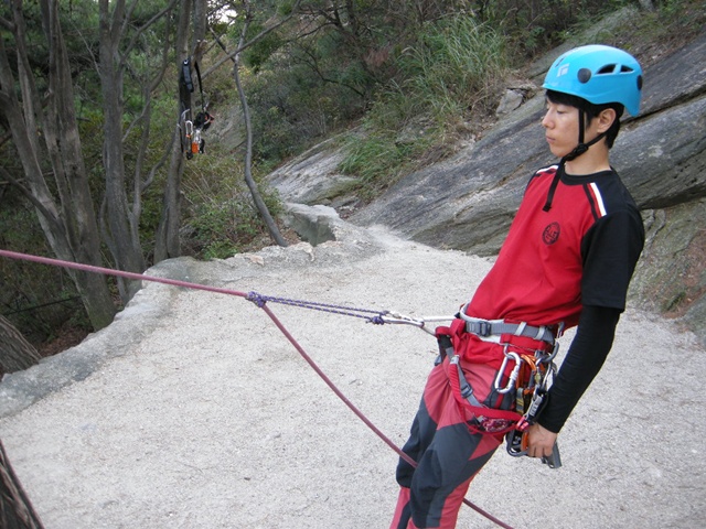 201210091124175983.jpg