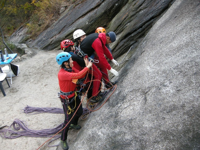 201210290949567261.jpg