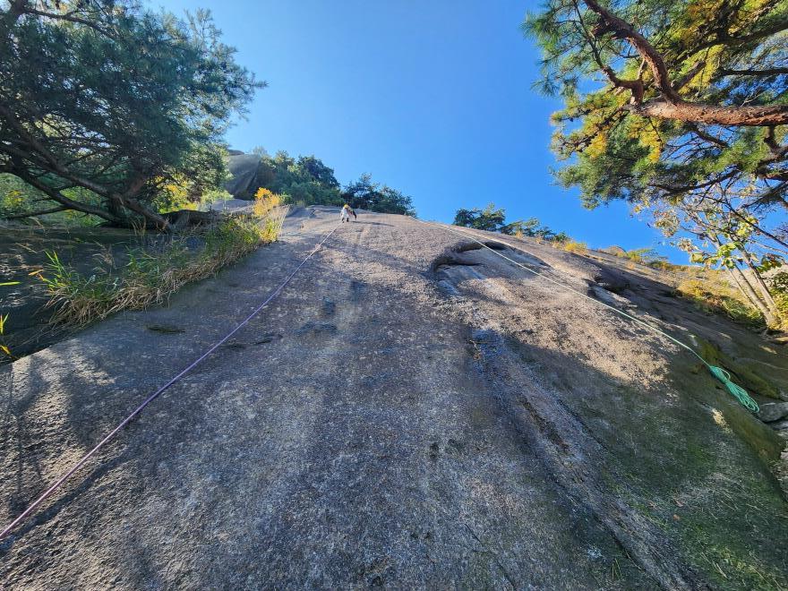 b581bf3fff7b9c2f2527ce54e5ec1e40_1761663