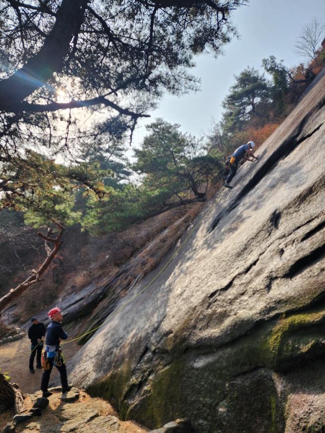 1626d67b66c71d4e4aa2618082a63579_1764514355_4382.jpg 1626d67b66c71d4e4aa2618082a63579_1764514