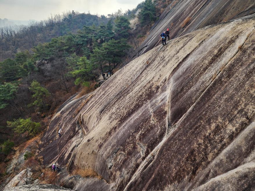 1626d67b66c71d4e4aa2618082a63579_1764514355_716.jpg 1626d67b66c71d4e4aa2618082a63579_1764514