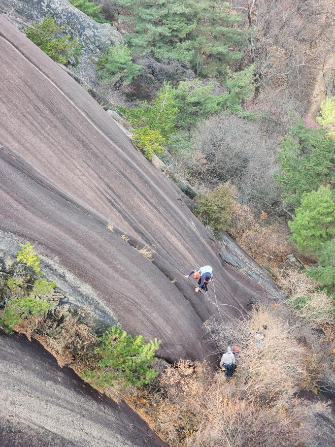 1626d67b66c71d4e4aa2618082a63579_1764514373_4464.jpg 1626d67b66c71d4e4aa2618082a63579_1764514