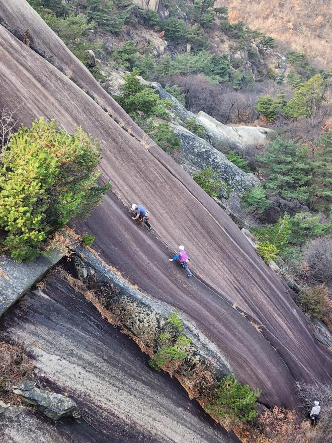 1626d67b66c71d4e4aa2618082a63579_1764514382_7493.jpg 1626d67b66c71d4e4aa2618082a63579_1764514