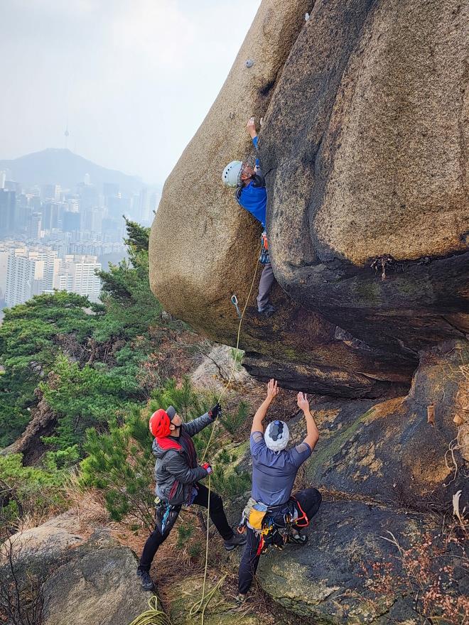 1626d67b66c71d4e4aa2618082a63579_1764514391_8475.jpg 1626d67b66c71d4e4aa2618082a63579_1764514