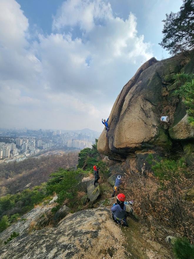 1626d67b66c71d4e4aa2618082a63579_1764514392_0038.jpg 1626d67b66c71d4e4aa2618082a63579_1764514