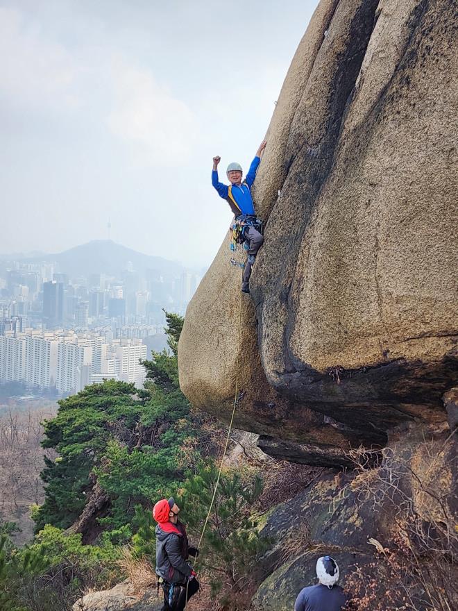 1626d67b66c71d4e4aa2618082a63579_1764514392_0386.jpg 1626d67b66c71d4e4aa2618082a63579_1764514