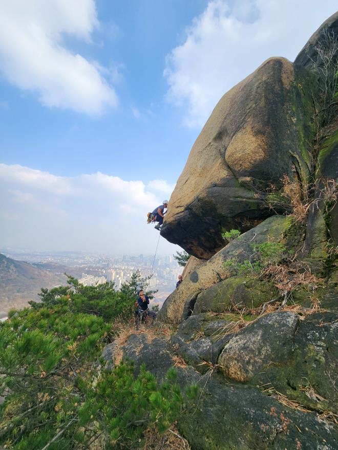 1626d67b66c71d4e4aa2618082a63579_1764514435_5532.jpg 1626d67b66c71d4e4aa2618082a63579_1764514