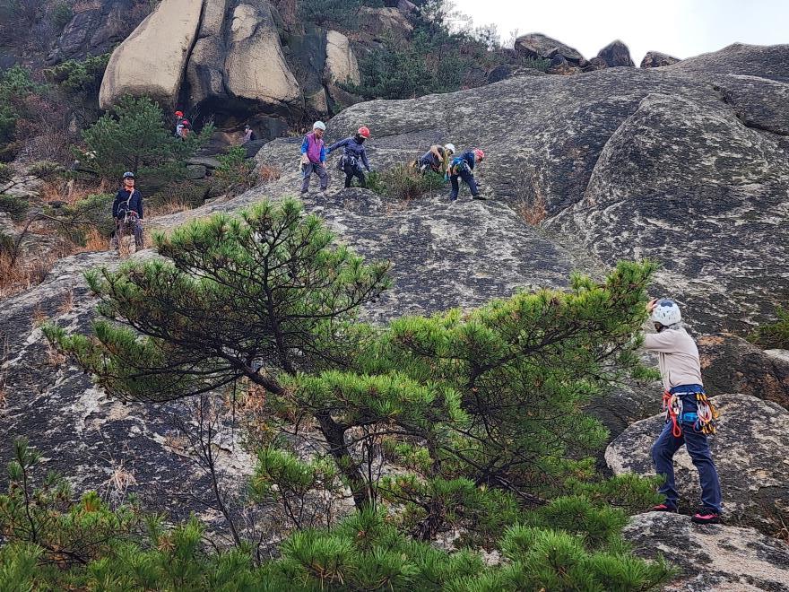 1626d67b66c71d4e4aa2618082a63579_1764514435_6866.jpg 1626d67b66c71d4e4aa2618082a63579_1764514