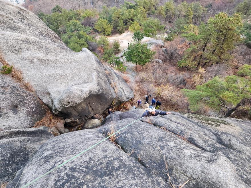 1626d67b66c71d4e4aa2618082a63579_1764514451_5638.jpg 1626d67b66c71d4e4aa2618082a63579_1764514