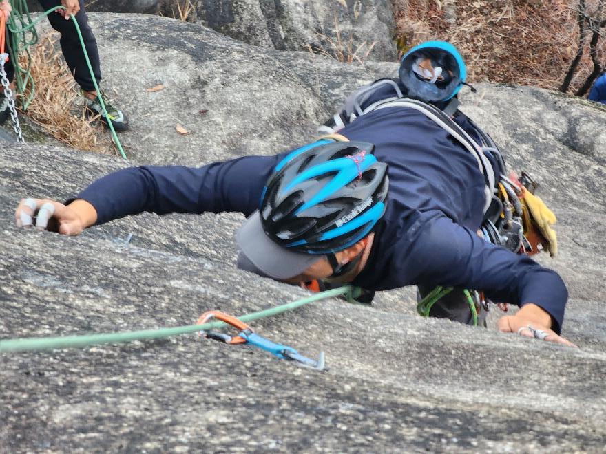 1626d67b66c71d4e4aa2618082a63579_1764514451_7357.jpg 1626d67b66c71d4e4aa2618082a63579_1764514