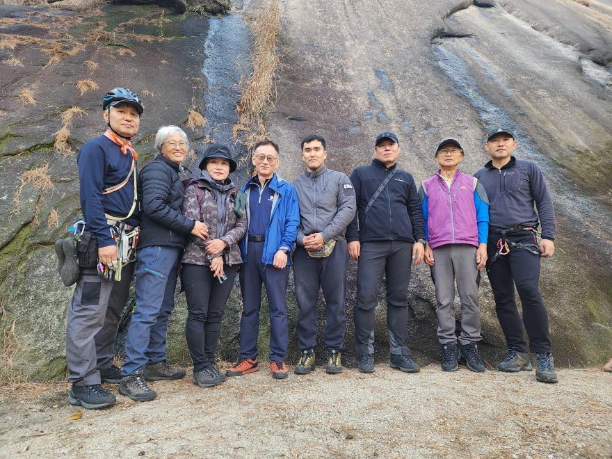 1626d67b66c71d4e4aa2618082a63579_1764514466_3959.jpg 1626d67b66c71d4e4aa2618082a63579_1764514