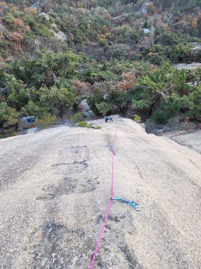 8924f338f667ce7e6597c8d9ba05b246_1763648