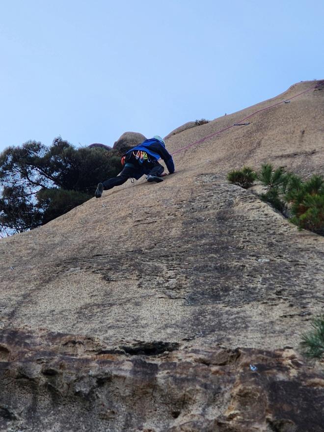 8924f338f667ce7e6597c8d9ba05b246_1763648