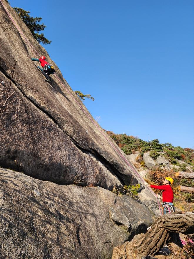 d05993b9a4256ee1a87b0a5a69550521_1762698