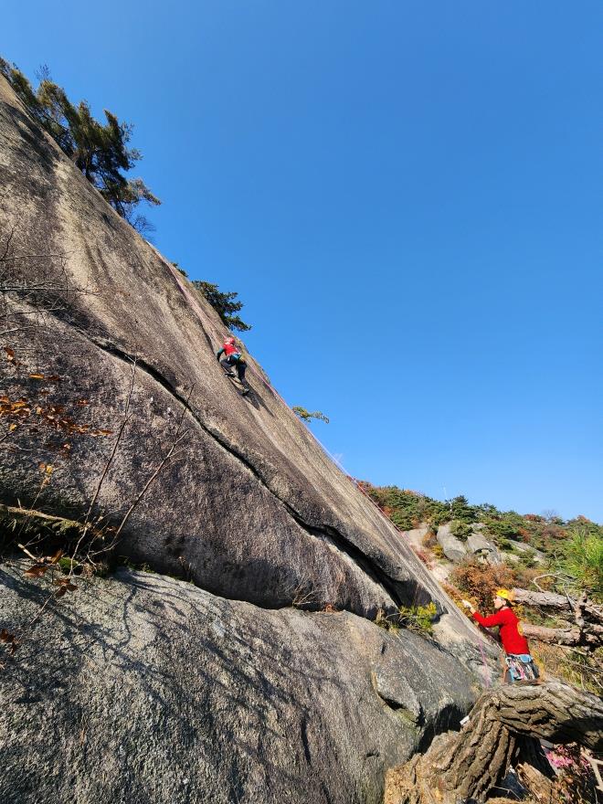 d05993b9a4256ee1a87b0a5a69550521_1762698