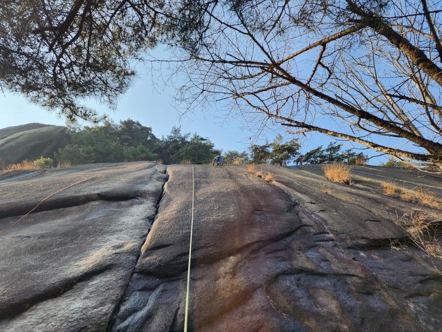 2ab250b860404aef6326eb37429e5176_1765118