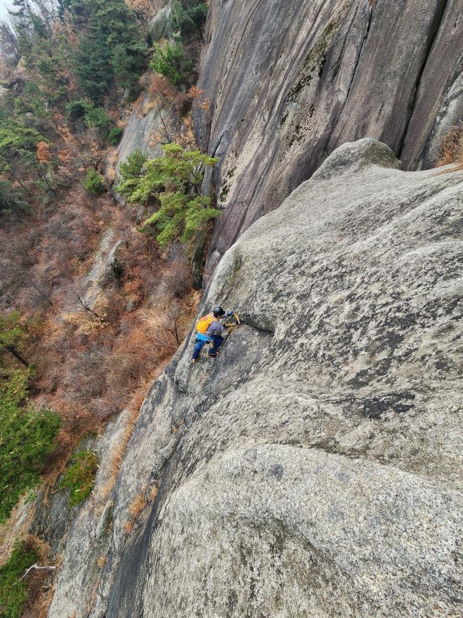 2ab250b860404aef6326eb37429e5176_1765118