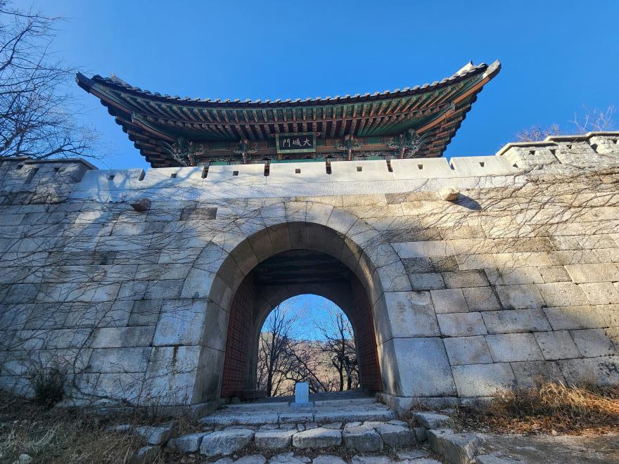 4081009a79b9eabe4e40e7895ad47be1_1766391