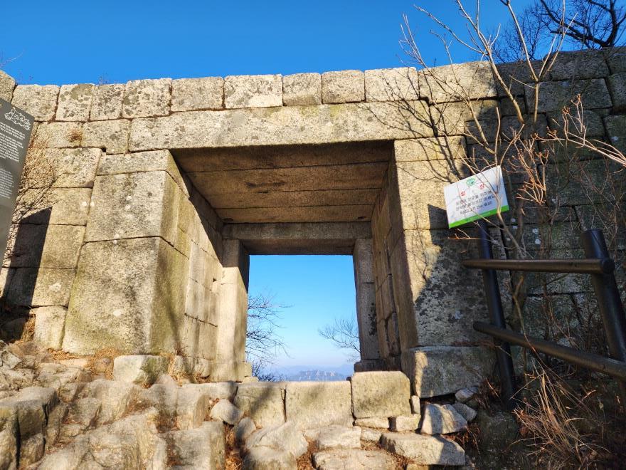 4081009a79b9eabe4e40e7895ad47be1_1766391