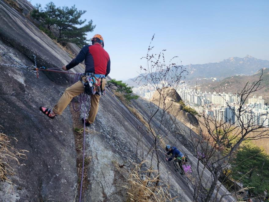 51d8eec4f5265cf0ca3325b4a748a996_1775447