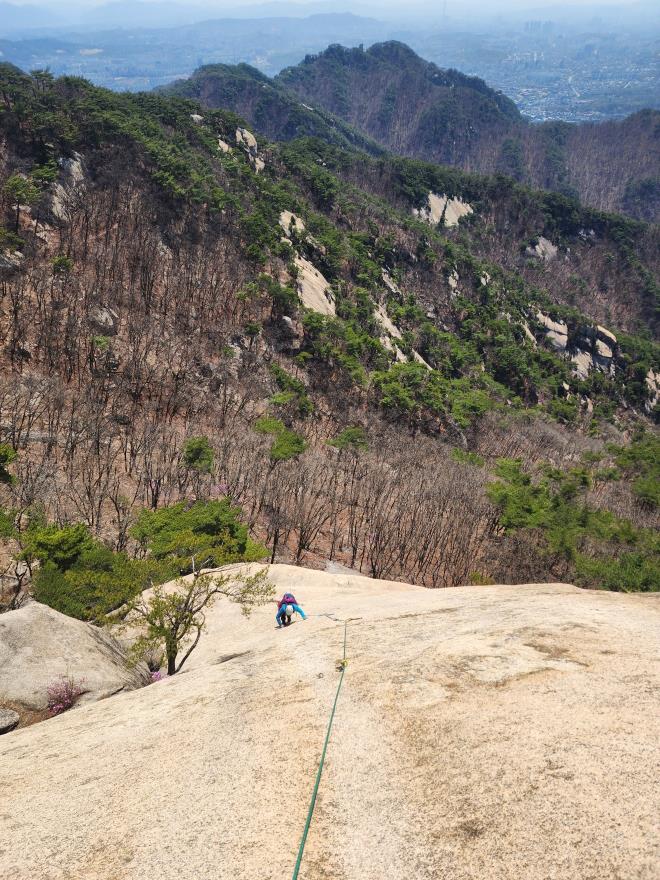 ca1d30d5c54b685f104e3b3b52dbff03_1775699